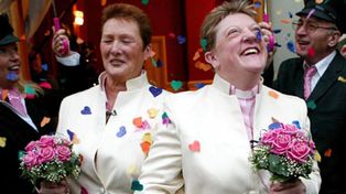 La Iglesia de Inglaterra podría reconocer y celebrar matrimonios homosexuales
