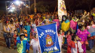 Esta noche cierran los Carnavales entre Todos en la Costanera Este