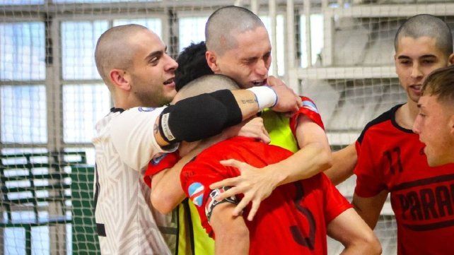 Paraná espera rival en semifinales.