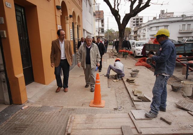 Habrá cinco mil nuevas conexiones de gas natural a edificios de Santa Fe