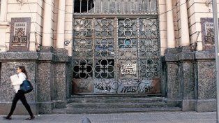 El edificio del Plaza Ritz, en plena Peatonal santafesina