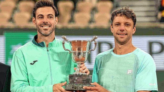 Horacio Zeballos junto a Marcel Granollers se consagraron campeones en Roland Garros.
