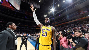 LeBron hizo historia a pesar de la derrota de los Lakers