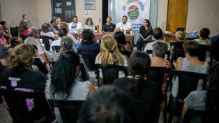 Paraná: municipio y vecinales acordaron cambios de recorridos en varias líneas del transporte urbano