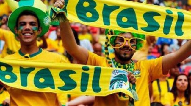 Un hincha de Brasil estampó la leyenda Messi en la verdeamarelha