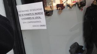 Por los robos, aplican derecho de admisión a hombres en tienda de ropa femenina