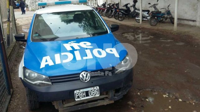 Tras una persecución detuvieron a dos hombres que balearon un móvil policial