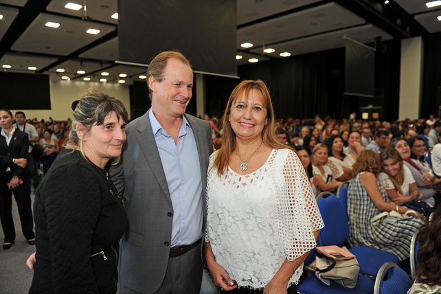 Bordet. Habló de dotar a los docentes de las herramientas necesarias para solucionar conflictos diversos.&nbsp;