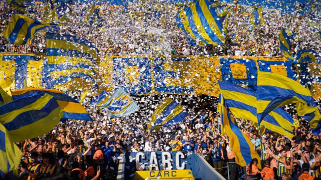 Los hinchas de Central armaron una fiesta en el partido ante Estudiantes y se fueron felices con la clasificación.