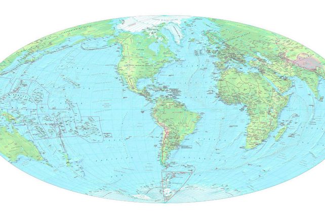 Rossi presentó un nuevo planisferio con la Argentina en el centro del mundo