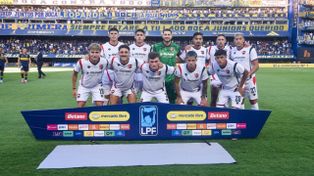 El uno x uno de Newells: apenas las corridas de Guch y las ganas de Luciano