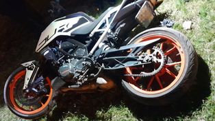 La persecución concluyó con el secuestro de una KTM Duke 200.
