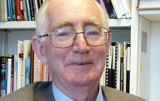 Candidato. Tony Atkinson