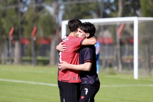 La reserva de Newells venció 2 a 0 a Barracas Central.&nbsp;