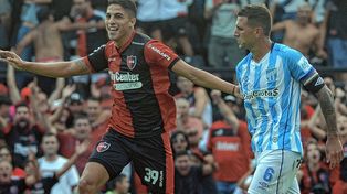 Newells goleó en su cancha y se prende en la Zona 1.
