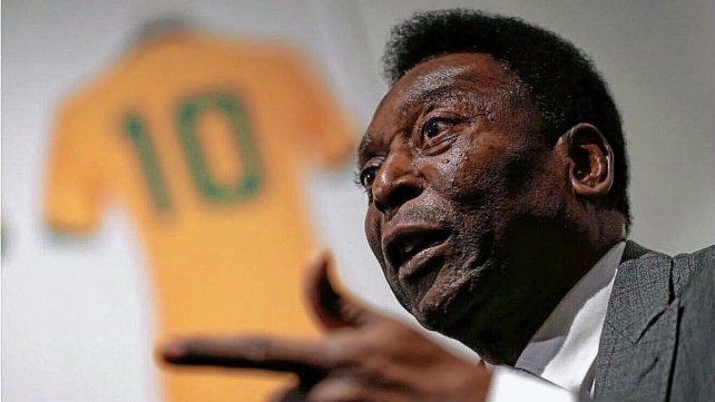 El mundo del fútbol despide a Pelé.