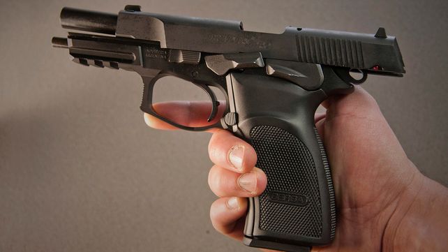 La Justicia suspendió una licitación de armas para la policía tras una fuerte acusación
