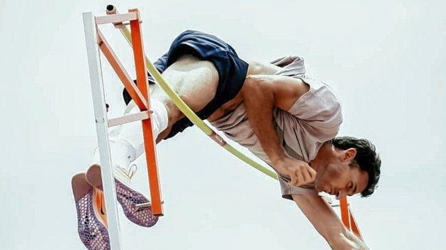 El recordman nacional de salto con garrocha