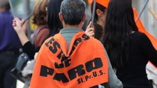 Abrazo simbólico al Ministerio de Salud de la Nación