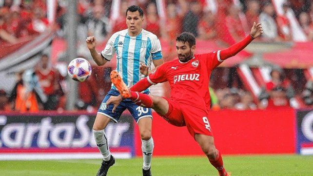 Racing e Independiente jugarán un clásico caliente.