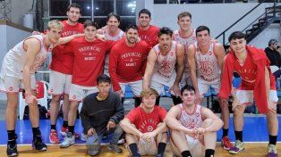 Los jugadores de Gustavo Lalima. Gran triunfo de Provincial en Gualeguaychú. Ahora, a definir en Rosario.
