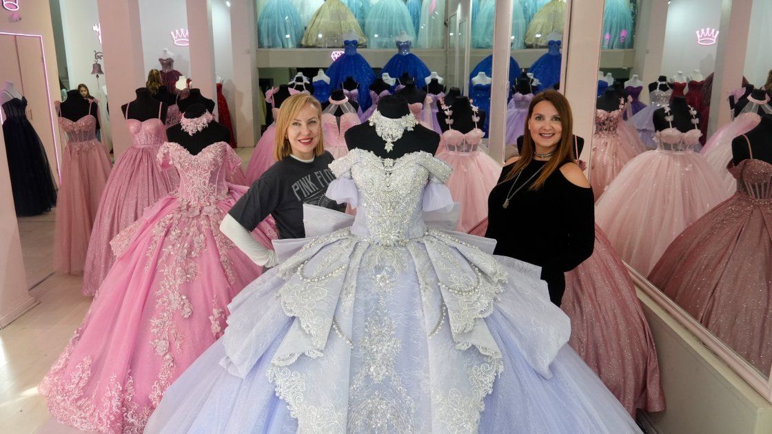 Alejandra y Nadia Novikov, creadoras de Mis Fabulosos Quince.