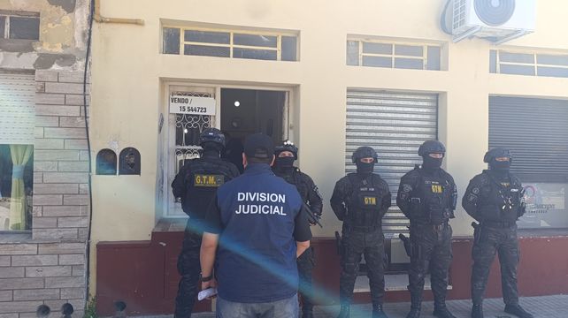 El sospechoso fue atrapado en una vivienda de Brigadier López al 1400