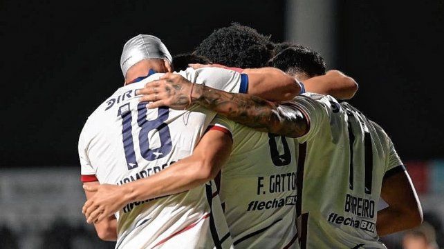 San Lorenzo venció como visitante a Sarmiento por 1-0.