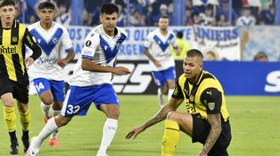 Vélez se midió frente a Peñarol en su estreno en el Copa Libertadores 2025 y debutó con un triunfo.