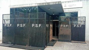 Algunas comisarías tuvieron que ser valladas