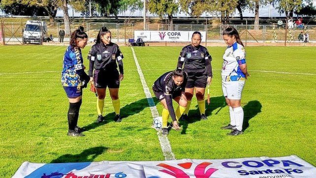 La Copa Santa Fe tendrá competencia con el fútbol femenino.
