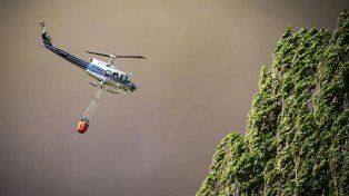 Incendios en Neuquén: continúan las evacuaciones y llegan más bomberos.