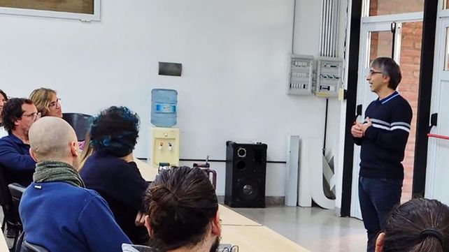 Actividad academíca y comunitaria sobre salud y ambiente reunió a expertos y cooperativas. Fallas y precariedad de plantas de reciclaje Paraná y Oro Verde&nbsp;