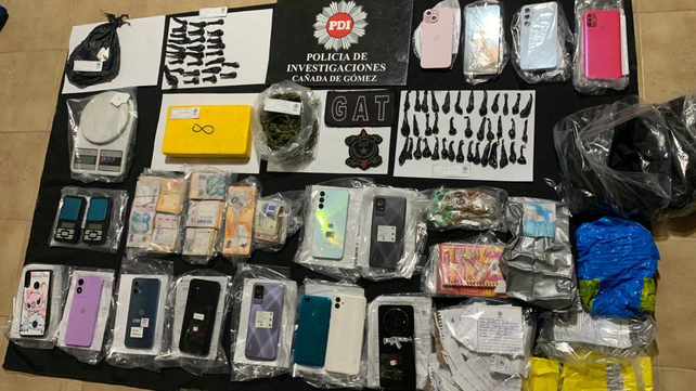 Un ladrillo de más de un kilo de cocaína