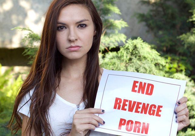 Una estrella de YouTube denuncia en Facebook que fue violada y la grabaron