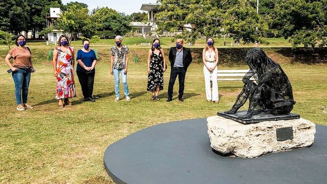 Escultura polémica: Cristina Ingleson justificó la actuación de la Secretaría de la Mujer&nbsp; 