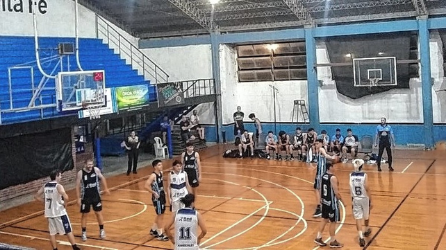 Torneo Oficial: Rivadavia B y Banco ganaron sus zonas en el ascenso