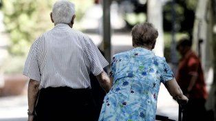 Ansés premiará a los jubilados aportantes: el proyecto de reforma previsional