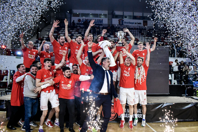 Instituto de Córdoba es campeón de la Liga Nacional por primera vez