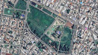 Ponen a la venta un terreno en el predio del exhipódromo de Paraná.