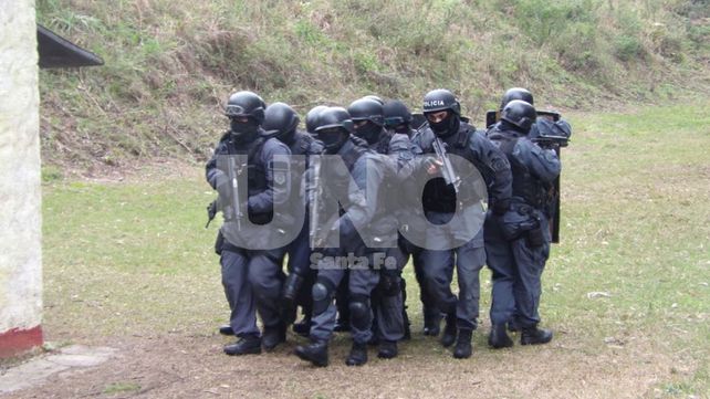 Jornada instructiva y de destrezas del Grupo de Operaciones Especiales (GOE) de la Policía de Santa Fe