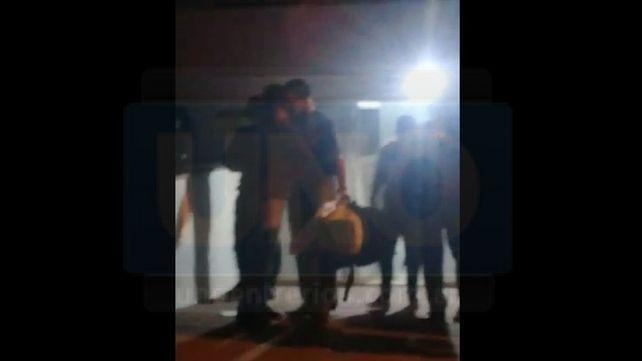 El sargento Diego Ibalo de 39 años y el agente Rodrigo Molina de 29 años fueron liberados en la madrugada de este jueves