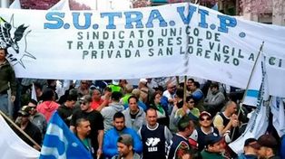 Sutravip. El Sindicato Unico de Travajadores de Vigilancia Privada reclama aumento salarial en Celulosa Argentina