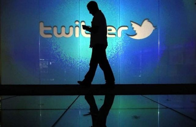 Twitter borra millones de cuentas falsas