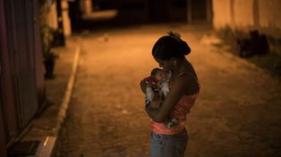 Brasil: ligan las microcefalias al zika y hay pánico entre embarazadas