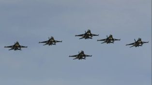 Argentina recibió otros seis cazas F-16 y ya tiene la mitad de la flota comprada