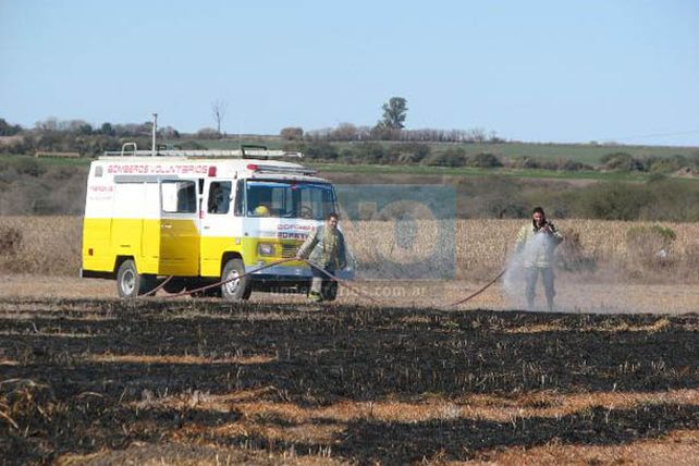 Al menos 15 salidas de los bomberos