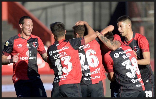 Nicolas Castro clavó el empate para Newell