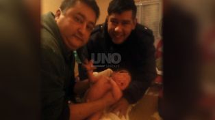 Gracias por venir y ayudar a nacer a mi hija