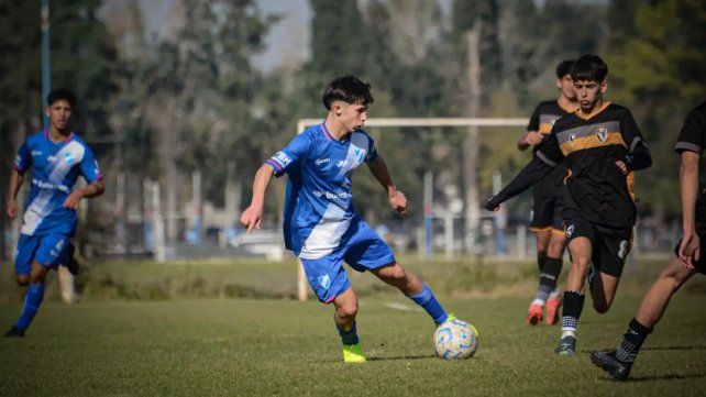 Mateo Quijano: estaba sin club, entrenaba sólo, llegó a Rosario y hoy se ilusiona con Racing